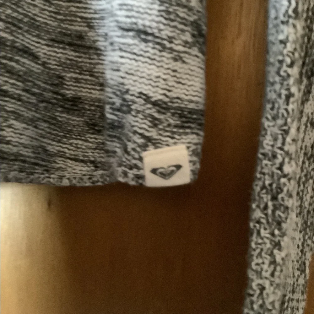 Roxy Hooded Sweater Shirt - Picture 2 of 4